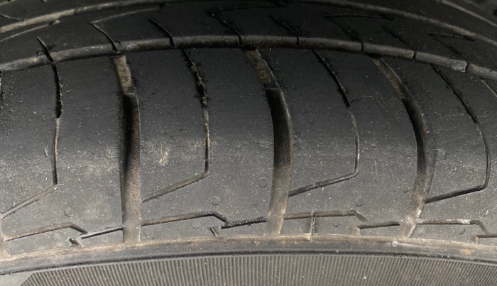 2021 Hyundai Creta SX (O) 1.5 DIESEL, Diesel, Manual, 1,22,408 km, Left Rear Tyre Tread