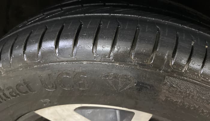 2022 KIA SONET GTX PLUS 1.5 AT, Diesel, Automatic, 84,044 km, Right Front Tyre Tread