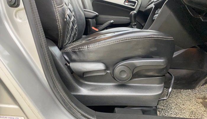 2020 Maruti Vitara Brezza ZXI PLUS, Petrol, Manual, 57,310 km, Driver Side Adjustment Panel