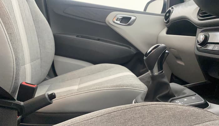 2021 Hyundai GRAND I10 NIOS SPORTZ AMT 1.2 KAPPA VTVT, Petrol, Automatic, 25,748 km, Gear Lever