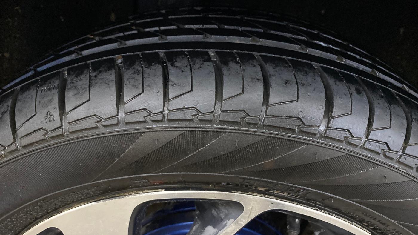 2019 Maruti Baleno ZETA CVT PETROL 1.2, Petrol, Automatic, 43,343 km, Right Rear Tyre Tread