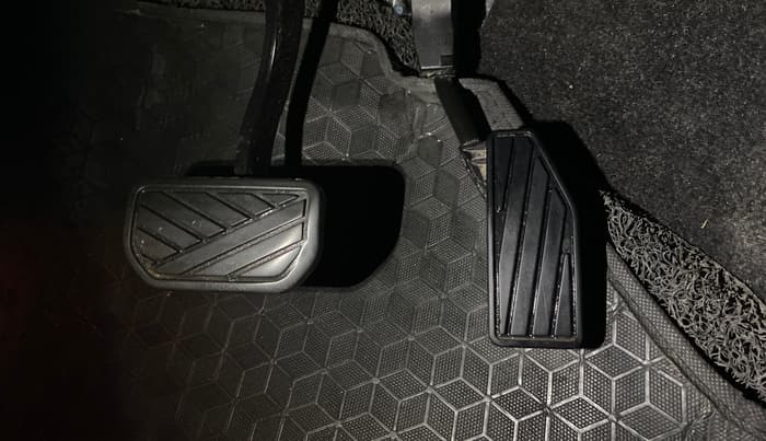 2019 Maruti Baleno ZETA CVT PETROL 1.2, Petrol, Automatic, 43,343 km, Pedals