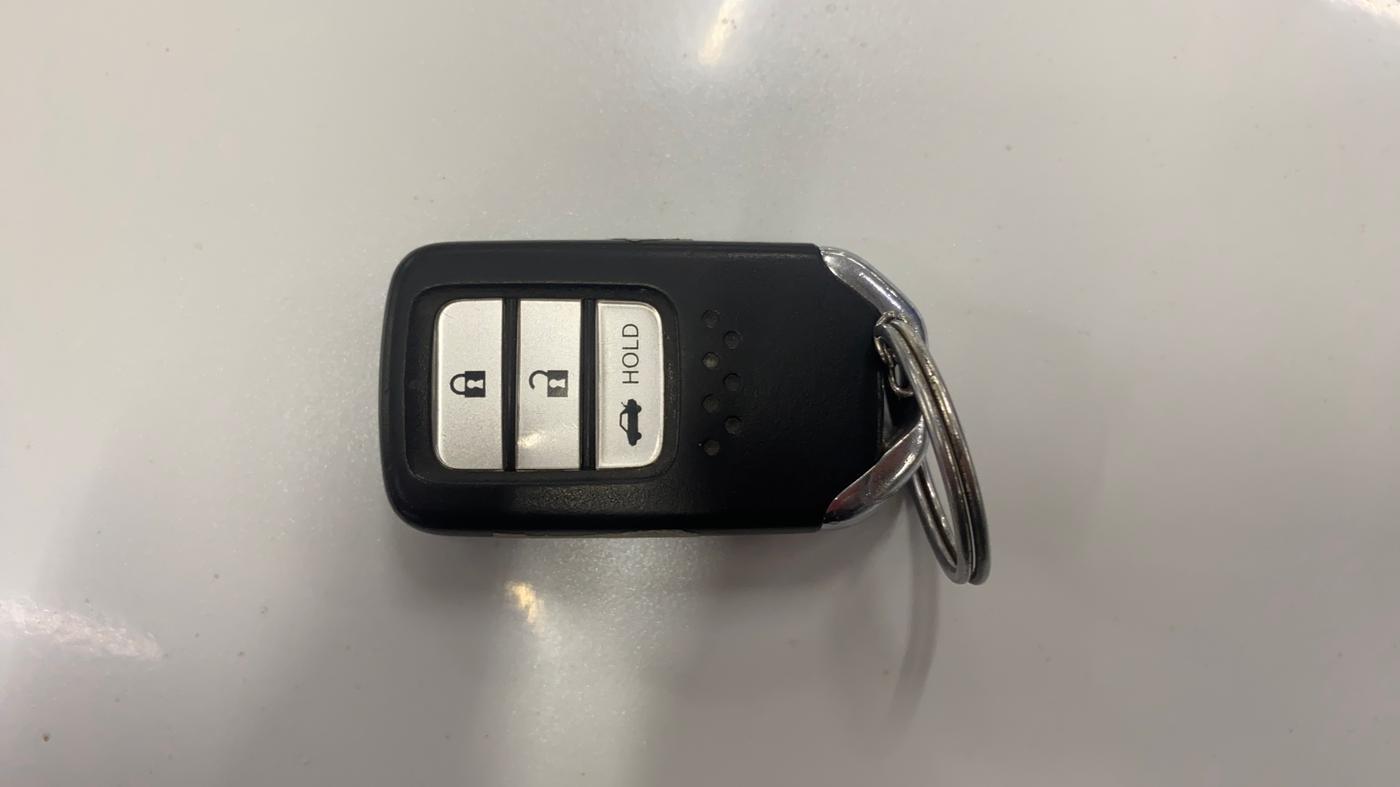 2018 Honda Amaze 1.5L I-DTEC V CVT, Diesel, Automatic, 89,202 km, Key Close Up
