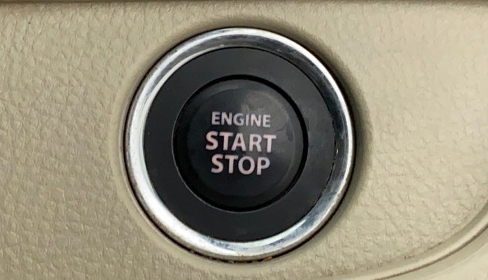 2015 Maruti Swift Dzire ZDI, Diesel, Manual, 39,384 km, Keyless Start/ Stop Button