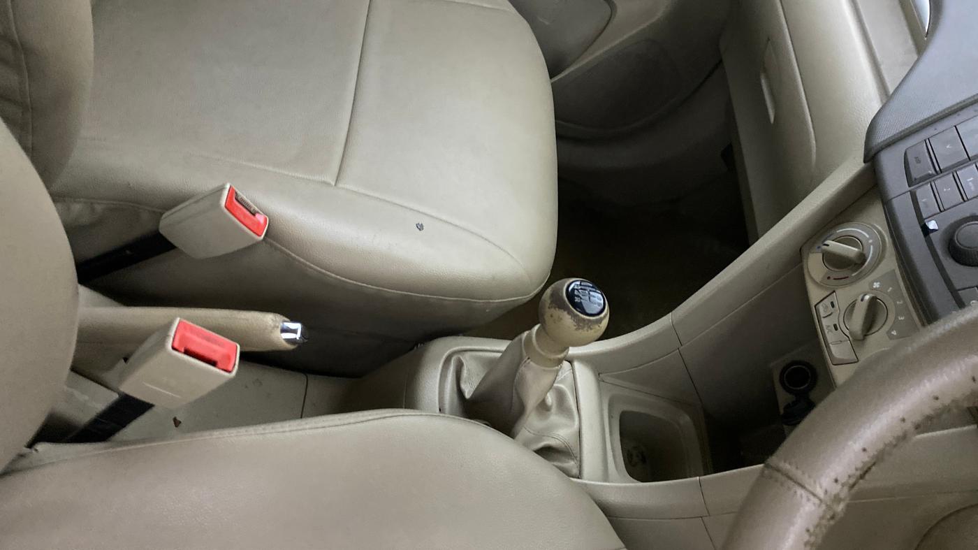 2014 Maruti Ertiga VXI CNG, CNG, Manual, 66,789 km, Gear Lever