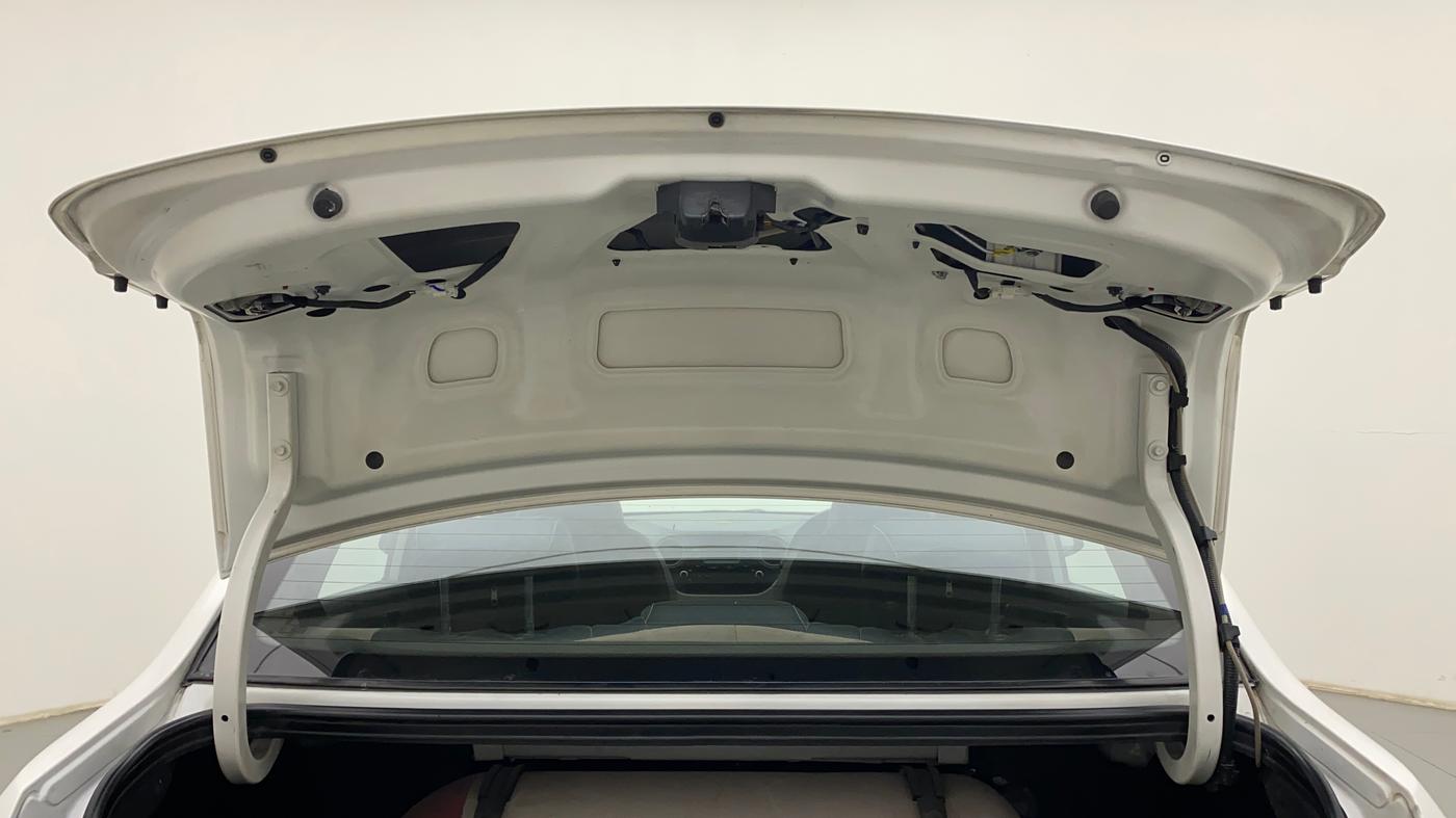 2018 Hyundai Xcent S 1.2, CNG, Manual, 94,803 km, Boot Door Open