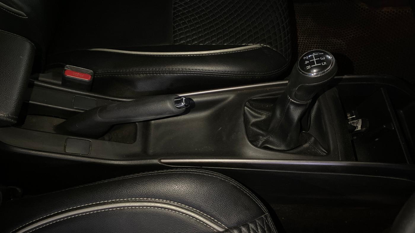 2019 Maruti Baleno ALPHA PETROL 1.2, Petrol, Manual, 53,366 km, Gear Lever