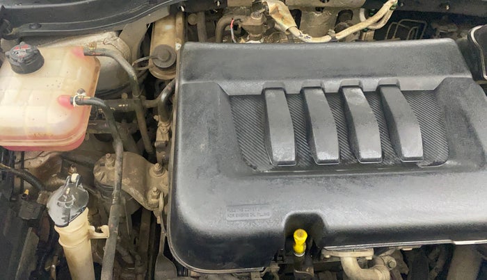 2022 Mahindra XUV700 AX 5 D MT 7 STR, Diesel, Manual, 33,379 km, Engine View - Right