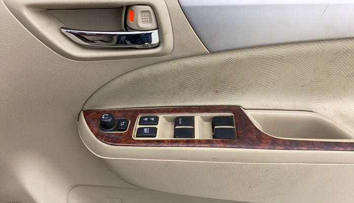 2016 Maruti Ertiga VXI ABS, Petrol, Manual, 31,310 km, Driver Side Door Panels Control