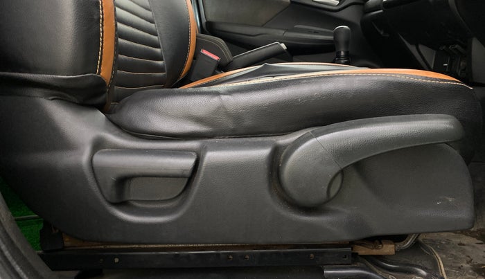 2018 Honda WR-V 1.2L I-VTEC VX MT, Petrol, Manual, 77,049 km, Driver Side Adjustment Panel