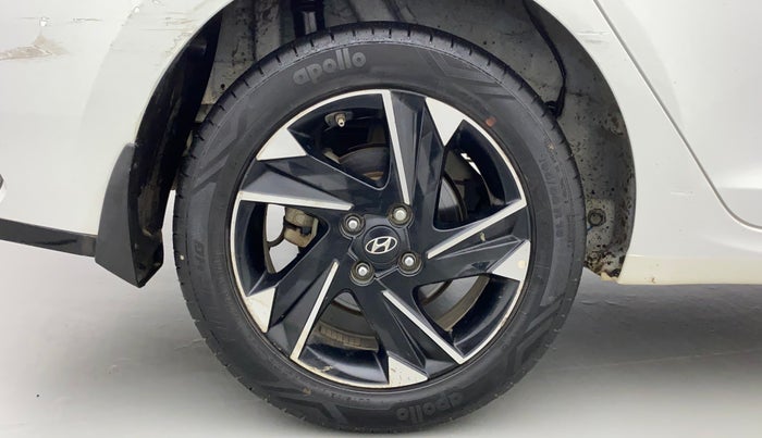 2020 Hyundai Verna SX (O) 1.0 TURBO DCT, Petrol, Automatic, 57,611 km, Right Rear Wheel