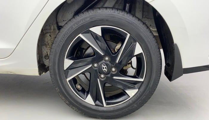 2020 Hyundai Verna SX (O) 1.0 TURBO DCT, Petrol, Automatic, 57,611 km, Left Rear Wheel