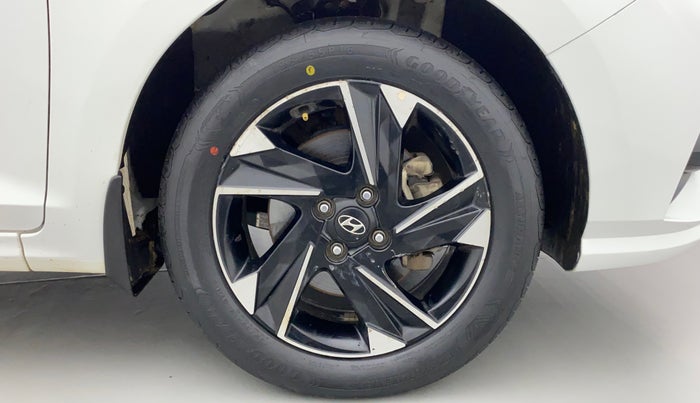2020 Hyundai Verna SX (O) 1.0 TURBO DCT, Petrol, Automatic, 57,611 km, Right Front Wheel