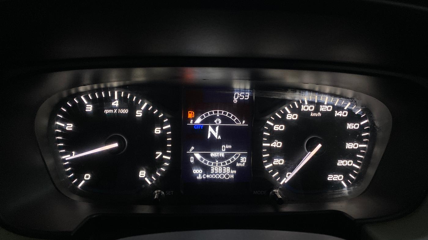 2022 Tata PUNCH ADVENTURE AMT, Petrol, Automatic, 39,829 km, Odometer Image