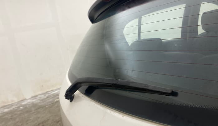 2013 Hyundai i20 ASTA 1.2, Petrol, Manual, 1,00,859 km, Rear Wiper