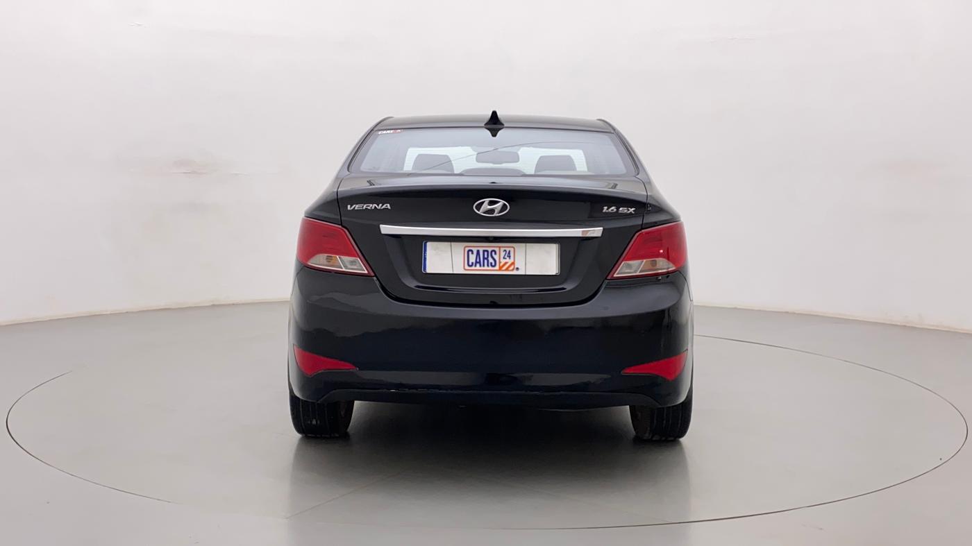 2017 Hyundai Verna 1.6 VTVT SX, Petrol, Manual, 58,934 km, Back/Rear