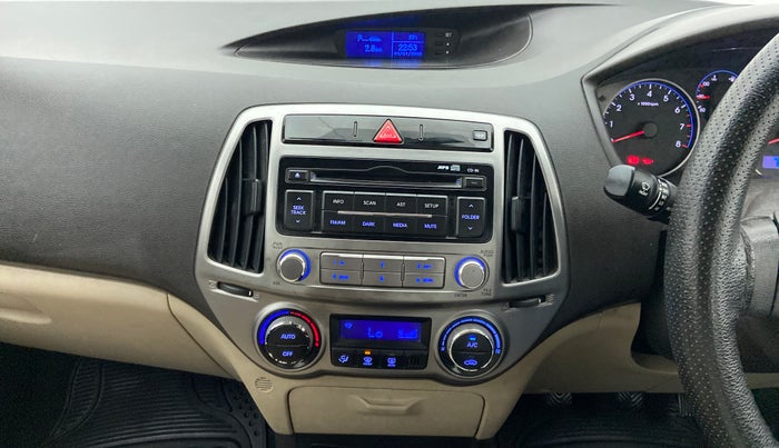 2013 Hyundai i20 MAGNA (O) 1.2, Petrol, Manual, 65,072 km, Air Conditioner