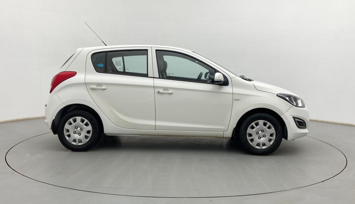 2013 Hyundai i20 MAGNA (O) 1.2, Petrol, Manual, 65,072 km, Right Side View