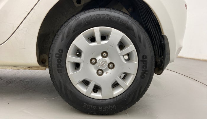 2013 Hyundai i20 MAGNA (O) 1.2, Petrol, Manual, 65,072 km, Left Rear Wheel