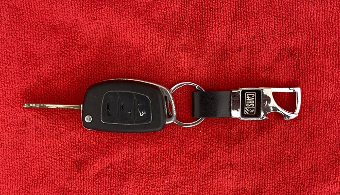 2013 Hyundai i20 MAGNA (O) 1.2, Petrol, Manual, 65,072 km, Key Close Up