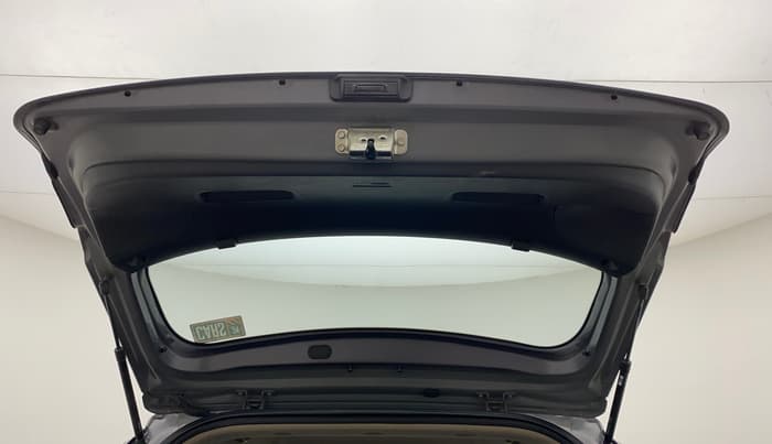 2016 Hyundai Elite i20 MAGNA 1.2, Petrol, Manual, 88,874 km, Boot Door Open