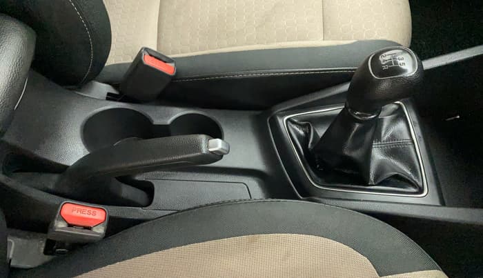 2016 Hyundai Elite i20 MAGNA 1.2, Petrol, Manual, 88,874 km, Gear Lever