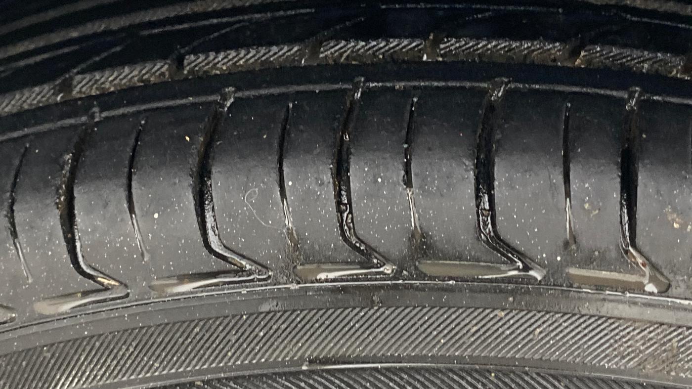 2014 Datsun Go T, Petrol, Manual, 23,093 km, Left Front Tyre Tread