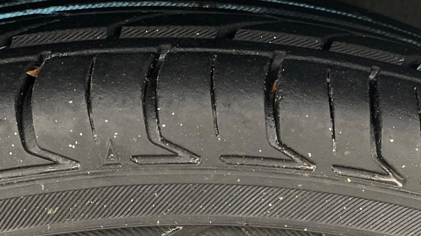 2014 Datsun Go T, Petrol, Manual, 23,093 km, Right Front Tyre Tread