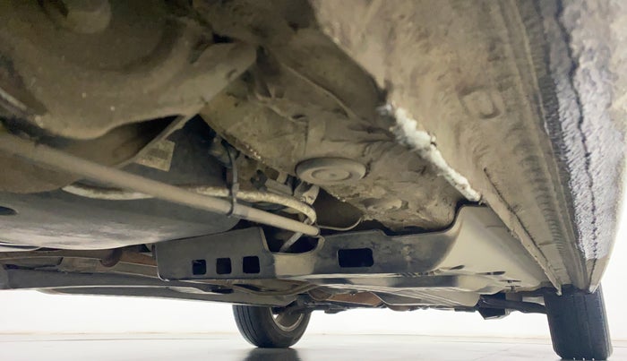 2016 Volkswagen Polo HIGHLINE1.2L PETROL, CNG, Manual, 85,667 km, Right Side Underbody