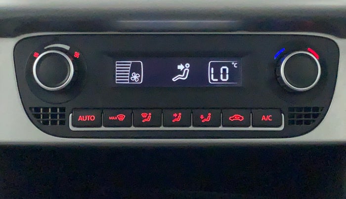 2016 Volkswagen Polo HIGHLINE1.2L PETROL, CNG, Manual, 85,667 km, Automatic Climate Control