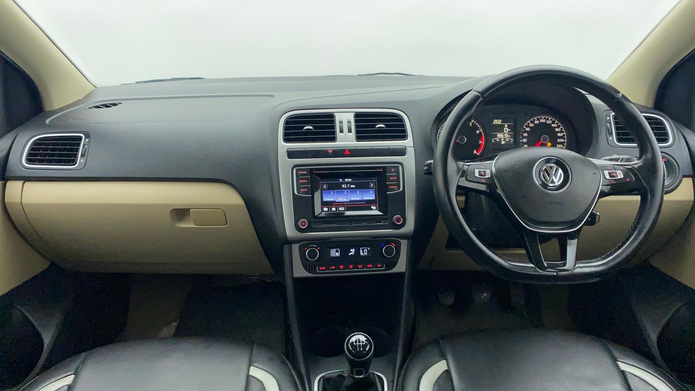 2016 Volkswagen Polo HIGHLINE1.2L PETROL, CNG, Manual, 85,667 km, Dashboard