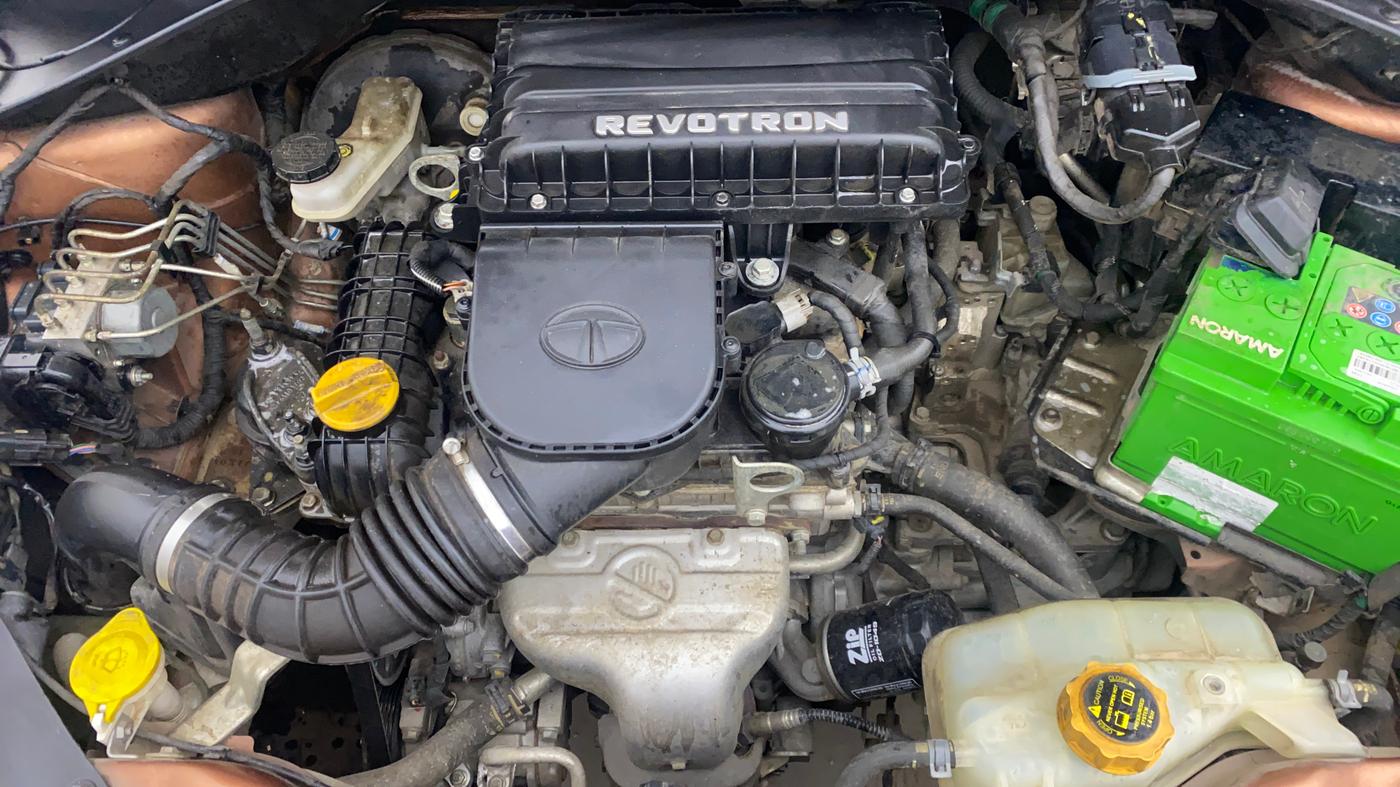 2018 Tata TIGOR XZA PETROL, Petrol, Automatic, 22,193 km, Engine View