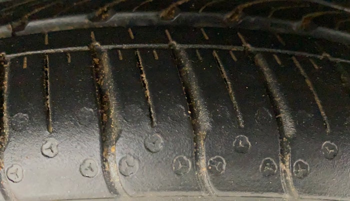 2018 Tata TIGOR XZA PETROL, Petrol, Automatic, 21,988 km, Right Front Tyre Tread