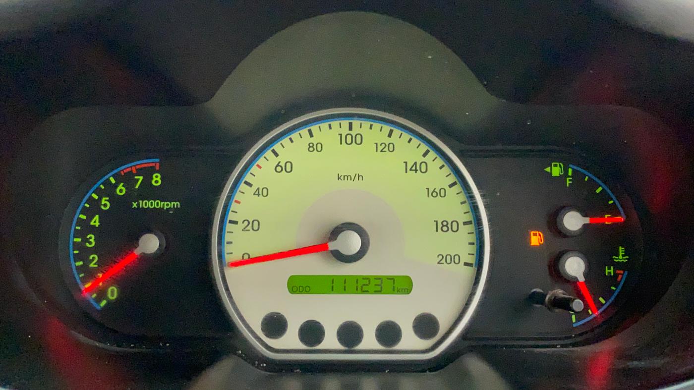 2010 Hyundai i10 MAGNA 1.2, Petrol, Manual, 1,11,237 km, Odometer Image
