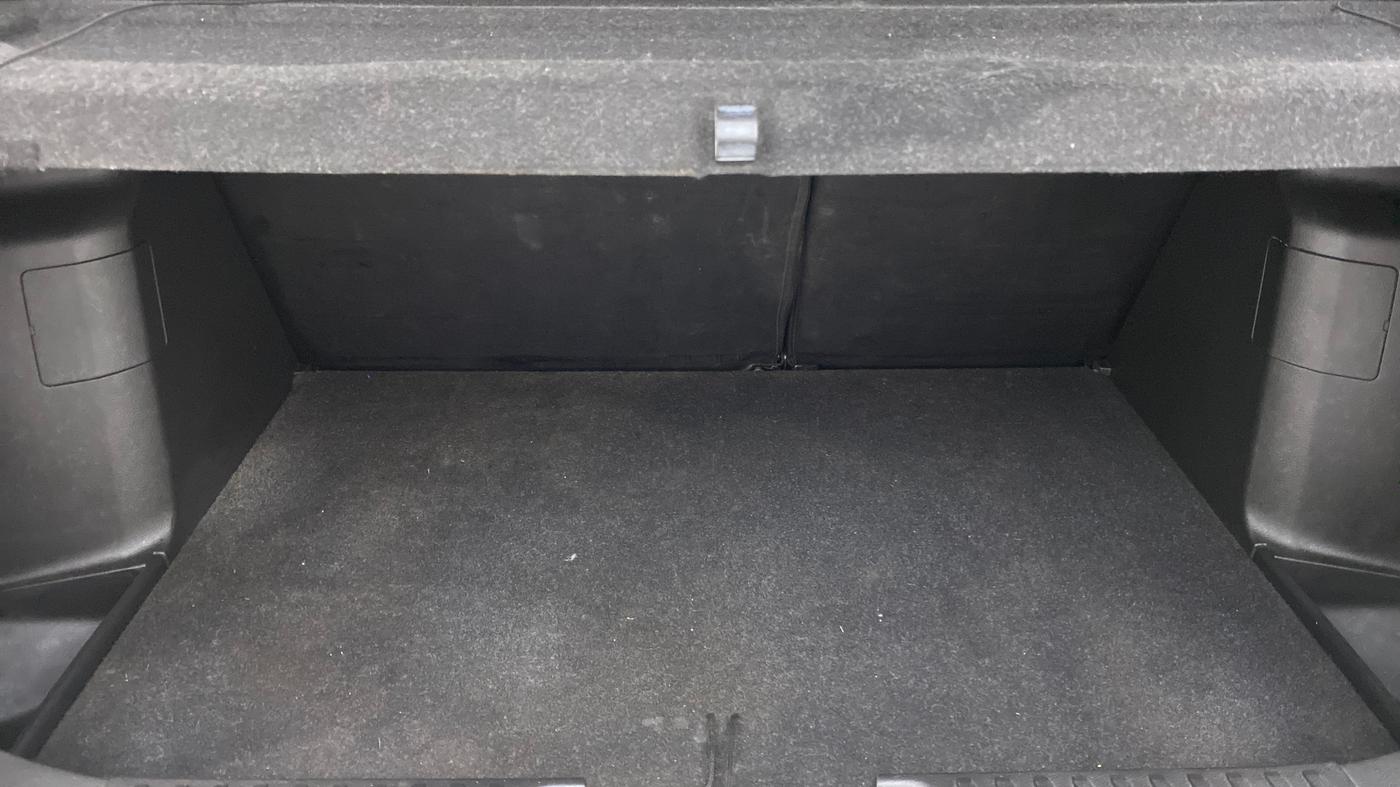 2020 Maruti Vitara Brezza ZXI +, Petrol, Manual, 15,421 km, Boot Inside