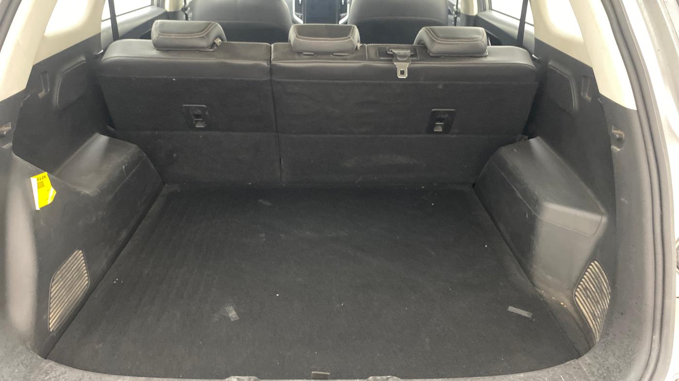2019 MG HECTOR SHARP 1.5 DCT PETROL, Petrol, Automatic, 1,12,229 km, Boot Inside