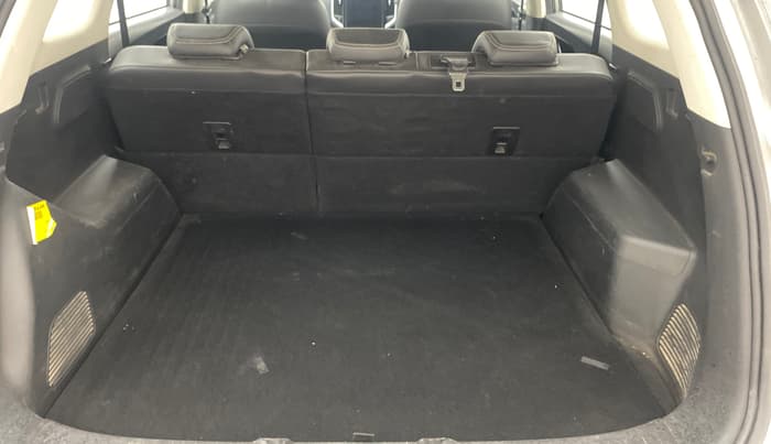 2019 MG HECTOR SHARP 1.5 DCT PETROL, Petrol, Automatic, 1,12,229 km, Boot Inside
