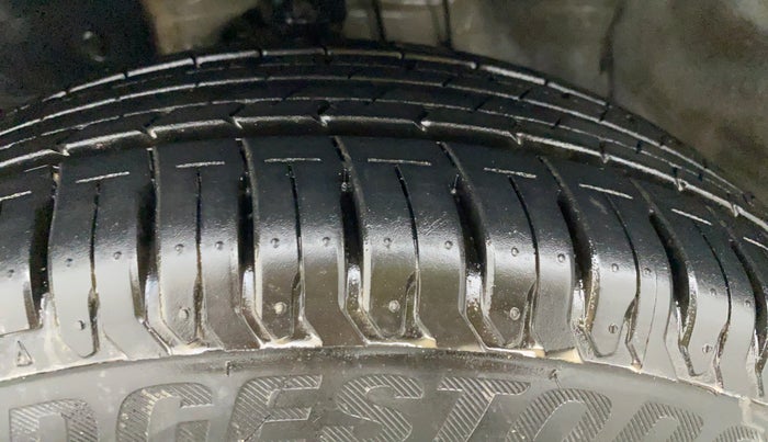 2013 Honda City S MT PETROL, Petrol, Manual, 61,408 km, Left Front Tyre Tread