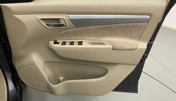 2015 Maruti Ertiga VXI, Petrol, Manual, 39,960 km, Driver Side Door Panels Control