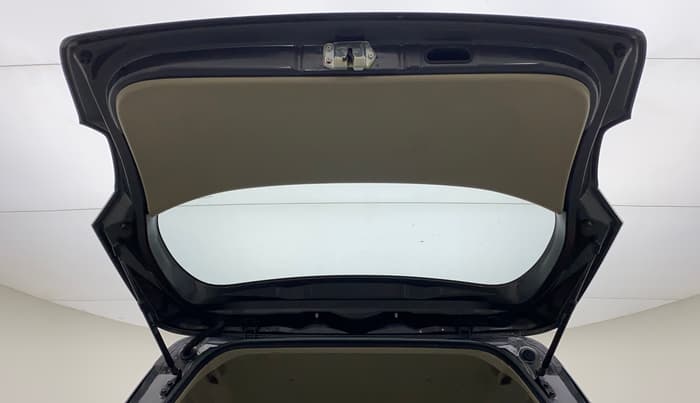 2015 Maruti Ertiga VXI, Petrol, Manual, 39,960 km, Boot Door Open