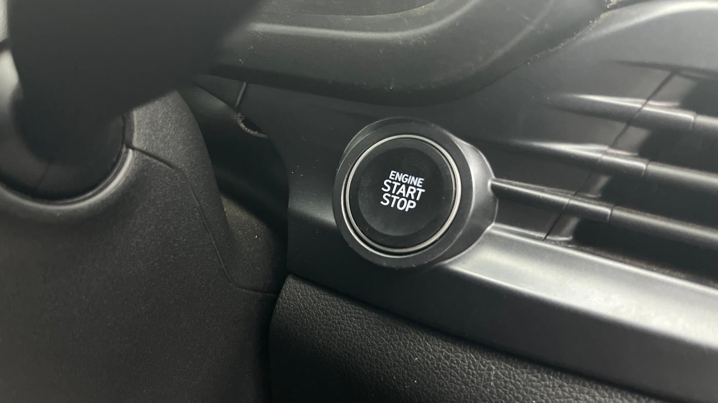 2023 Hyundai NEW I20 ASTA (O) 1.2 MT, Petrol, Manual, 15,037 km, Keyless Start/ Stop Button