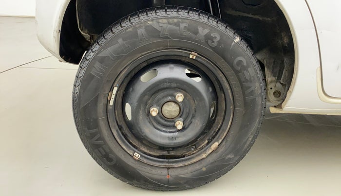 2017 Datsun Redi Go S 1.0, Petrol, Manual, 71,823 km, Right Rear Wheel