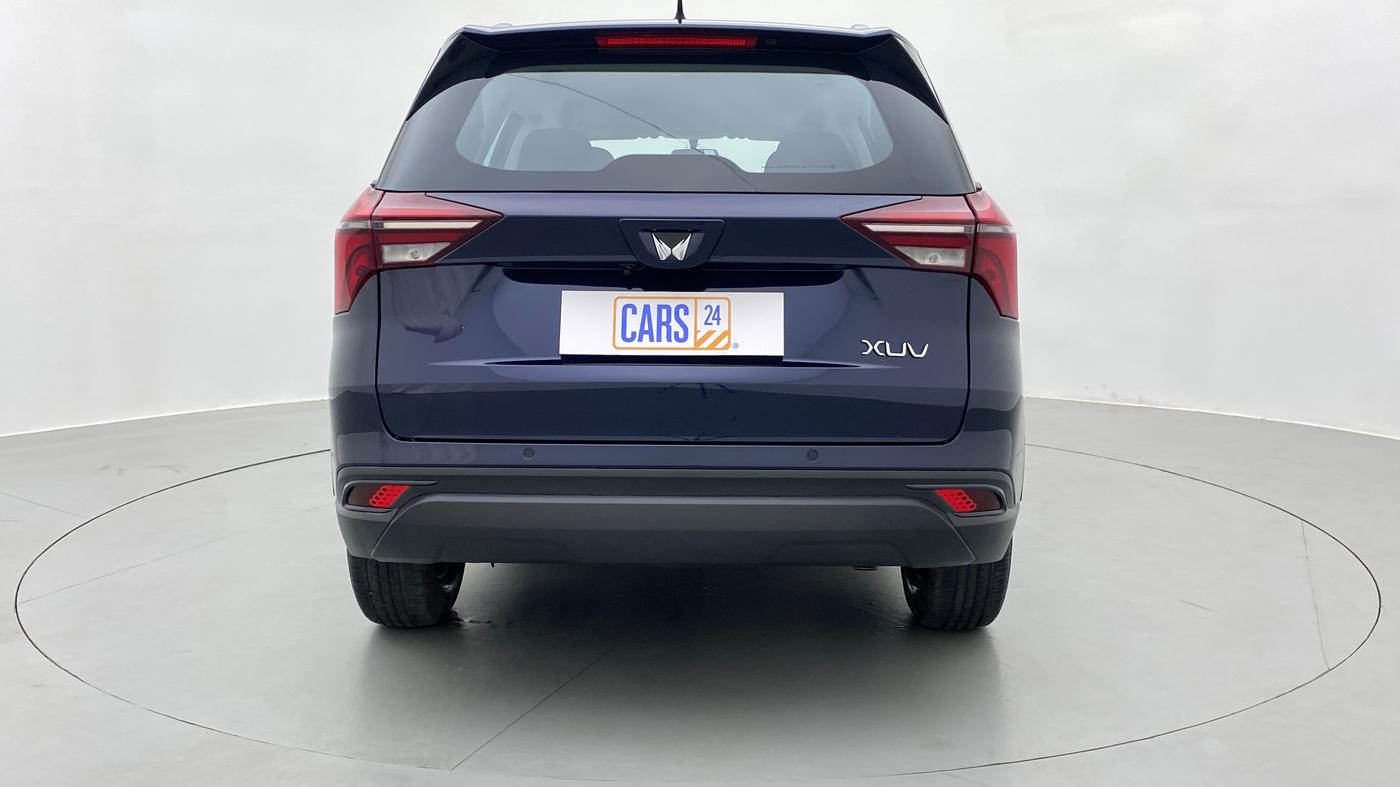 2022 Mahindra XUV700 MX D MT 5 STR, Diesel, Manual, 4,494 km, Back/Rear
