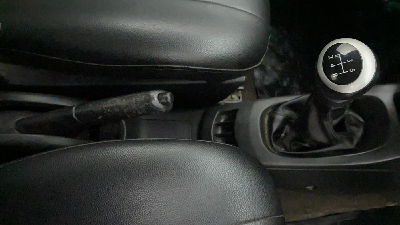 2014 Maruti Wagon R 1.0 LXI CNG, CNG, Manual, 1,18,174 km, Gear Lever