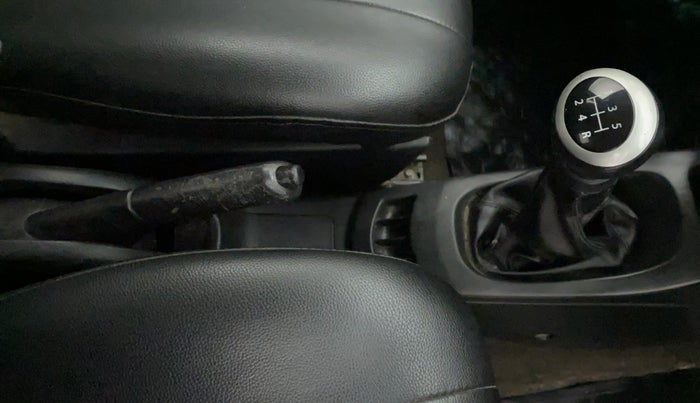 2014 Maruti Wagon R 1.0 LXI CNG, CNG, Manual, 1,18,174 km, Gear Lever