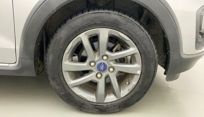 2018 Ford FREESTYLE TITANIUM 1.2 PETROL, Petrol, Manual, 59,676 km, Right Front Wheel