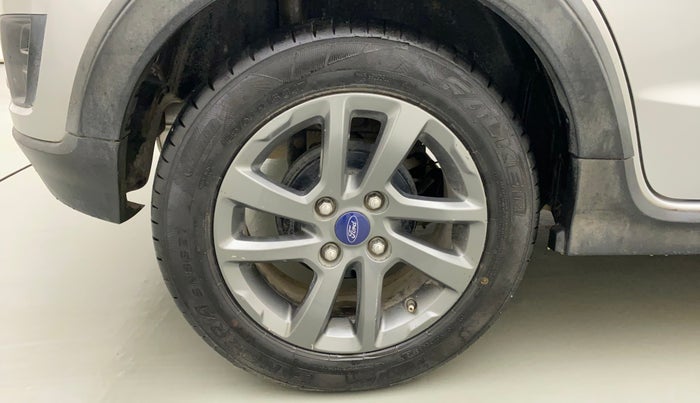 2018 Ford FREESTYLE TITANIUM 1.2 PETROL, Petrol, Manual, 59,676 km, Right Rear Wheel
