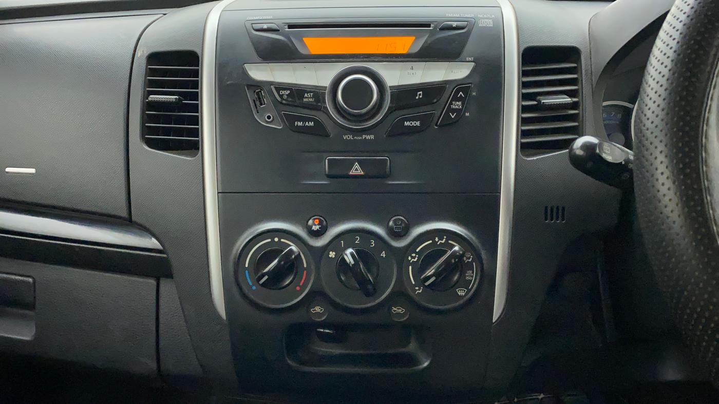 2013 Maruti Wagon R Stingray VXI, Petrol, Manual, 93,777 km, Air Conditioner