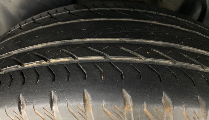 2021 Tata Safari XZA PLUS, Diesel, Automatic, 40,660 km, Right Rear Tyre Tread