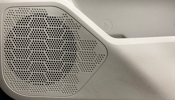 2021 Tata Safari XZA PLUS, Diesel, Automatic, 40,660 km, Speaker